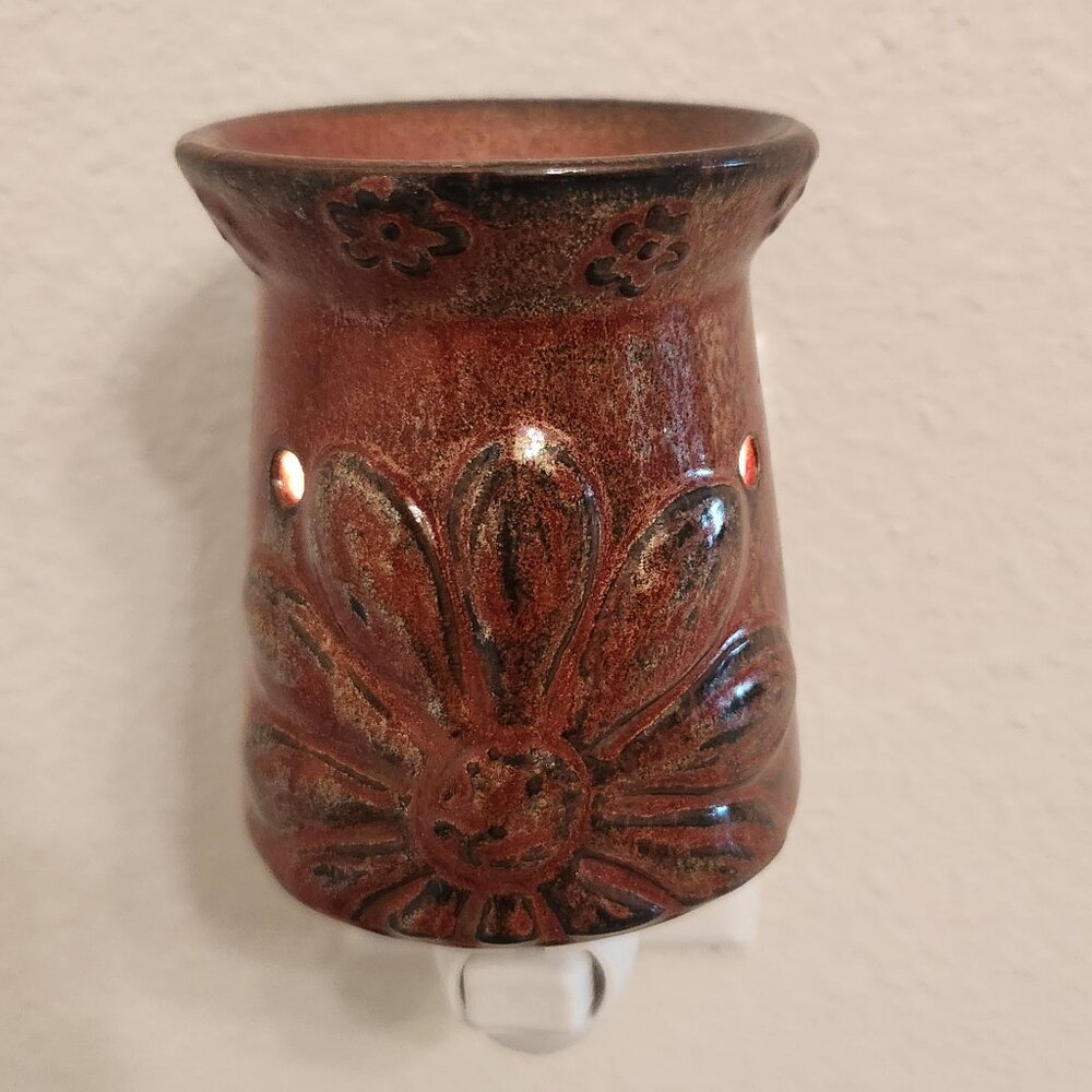 Rustic Plugin Scentsy Warmer